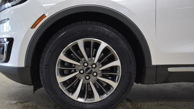 2019 Lincoln Nautilus Select