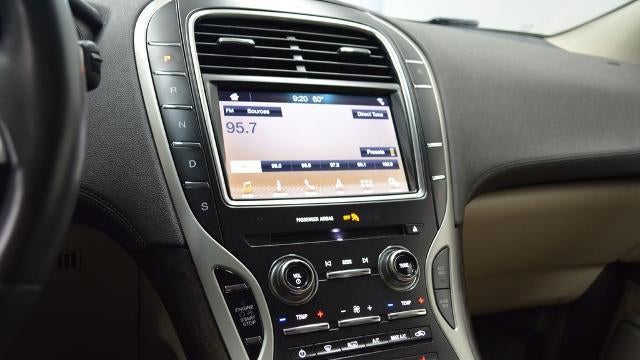 2019 Lincoln Nautilus Select