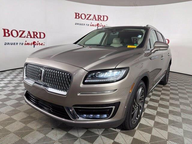 2020 Lincoln Nautilus - $23,000