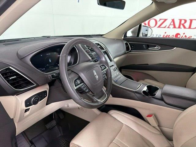 2020 Lincoln Nautilus - $23,000