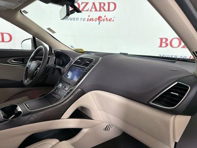 2020 Lincoln Nautilus - $23,000