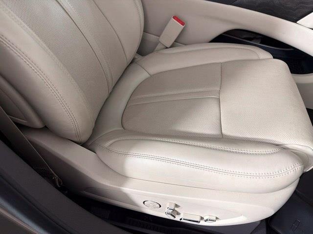 2020 Lincoln Nautilus - $23,000