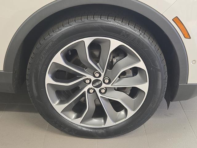 2022 Lincoln Nautilus - $39,999