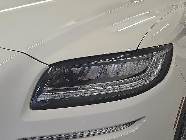 2022 Lincoln Nautilus - $39,999
