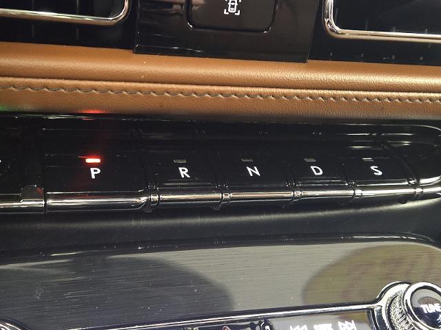 2022 Lincoln Nautilus - $39,999