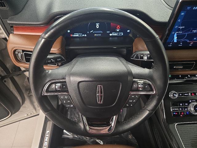 2022 Lincoln Nautilus - $39,999