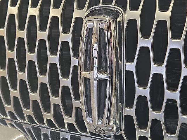 2022 Lincoln Nautilus - $39,999