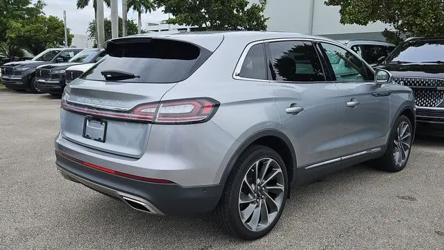 2023 Lincoln Nautilus Reserve