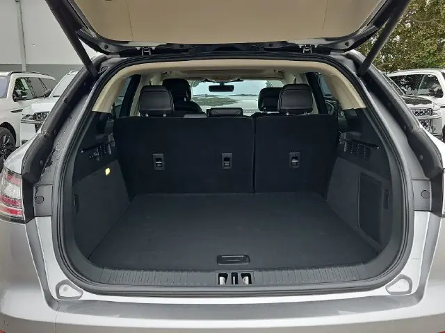 2023 Lincoln Nautilus - $439,900
