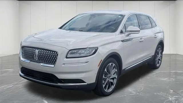 Preowned 2023 Lincoln Nautilus Reserve for Sale