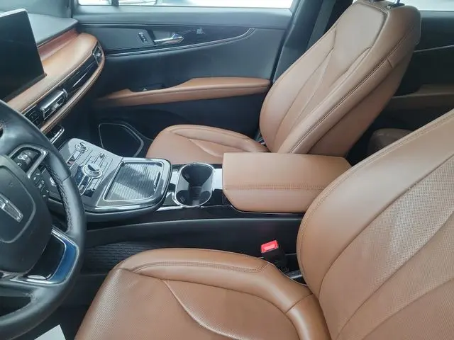 2023 Lincoln Nautilus - $36,990