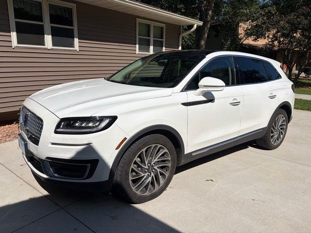 2020 Lincoln Nautilus - $21,873
