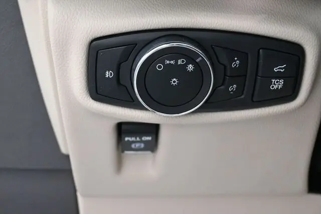 2020 Lincoln Nautilus - $21,873