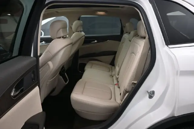 2020 Lincoln Nautilus - $21,873