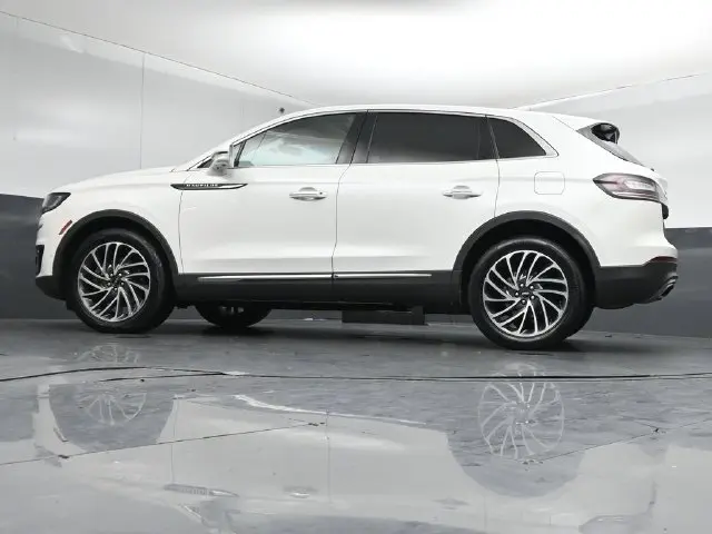2020 Lincoln Nautilus - $21,873