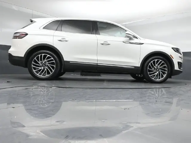 2020 Lincoln Nautilus - $21,873