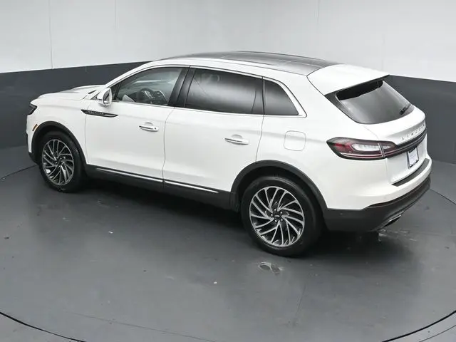 2020 Lincoln Nautilus - $21,873