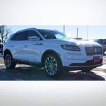 2021 Nautilus Thumbnail 6