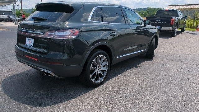 2022 Lincoln Nautilus Reserve