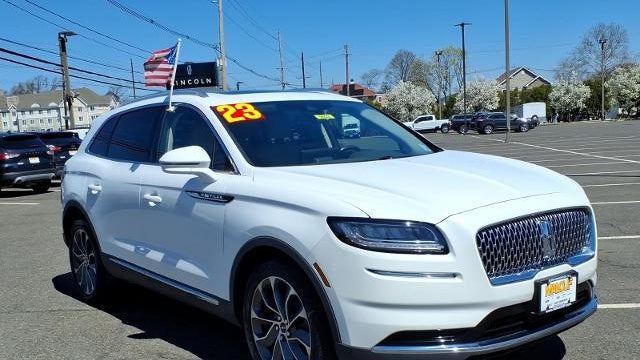 Preowned 2023 Lincoln Nautilus Reserve for Sale