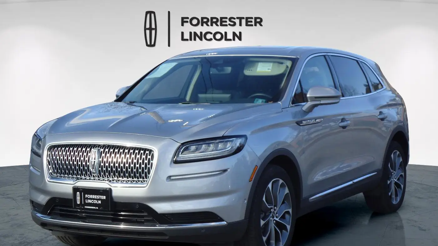 2023 Lincoln Nautilus Reserve