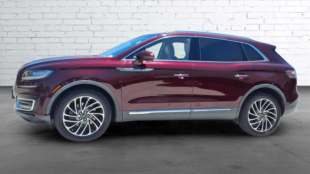 2020 Lincoln Nautilus Reserve