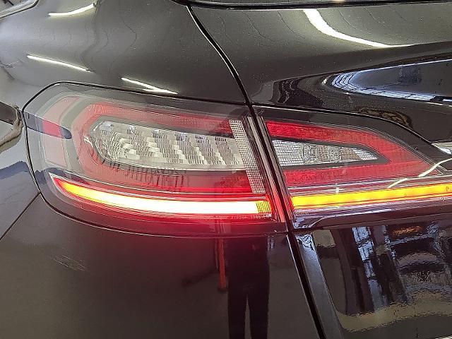 2022 Lincoln Nautilus - $39,999