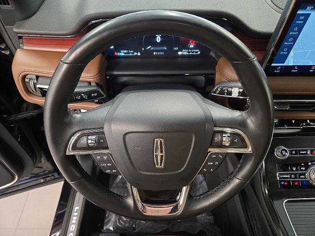2022 Lincoln Nautilus - $39,999