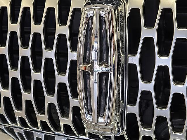 2022 Lincoln Nautilus - $39,999