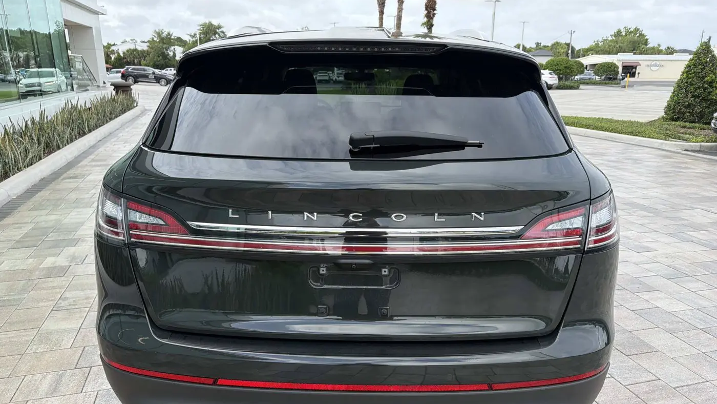 2022 Lincoln Nautilus Reserve