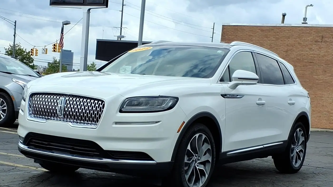 2022 Lincoln Nautilus Reserve