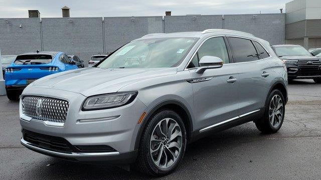 2023 Lincoln Nautilus Reserve