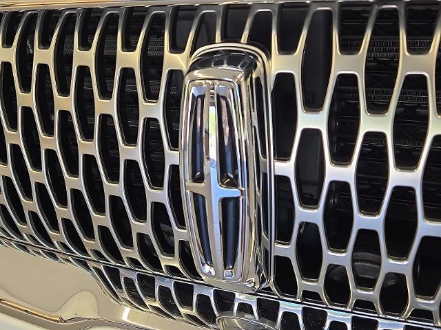 2023 Lincoln Nautilus - $39,999