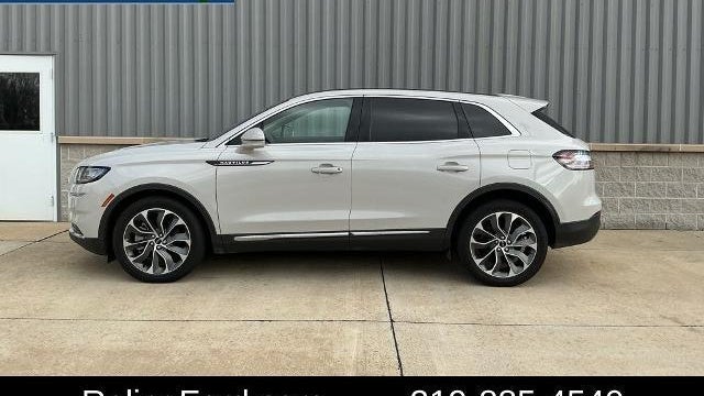 2022 Lincoln Nautilus Reserve