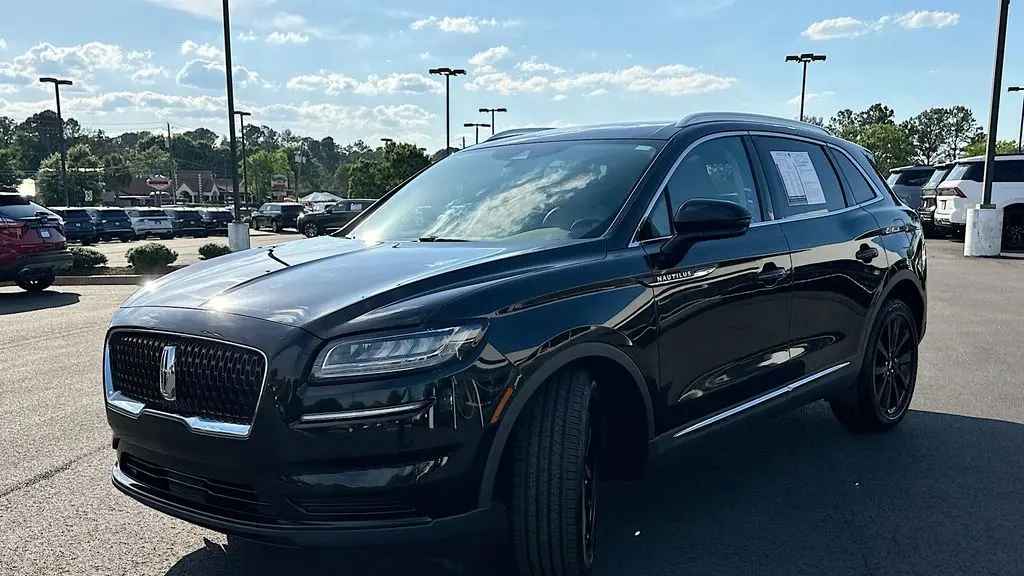 2023 Lincoln Nautilus Reserve