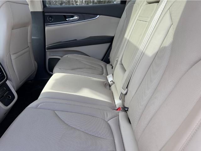 2020 Lincoln Nautilus - $28,900