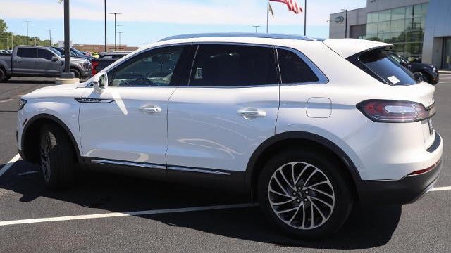 2020 Lincoln Nautilus Reserve
