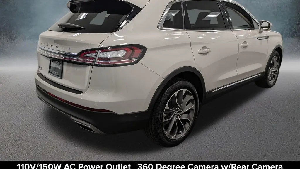 2022 Lincoln Nautilus Reserve