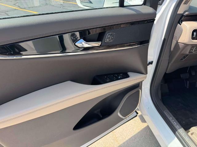 2022 Lincoln Nautilus - $29,493