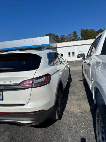 2022 Lincoln Nautilus - $29,997