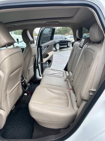 2022 Lincoln Nautilus - $29,997
