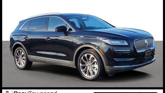 Preowned 2023 Lincoln Nautilus Reserve for Sale