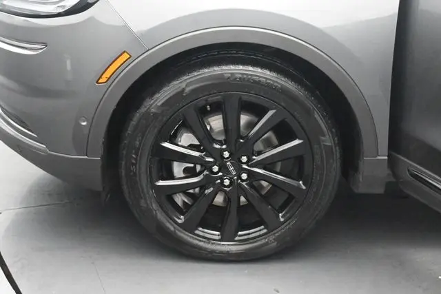 2023 Lincoln Nautilus - $42,625