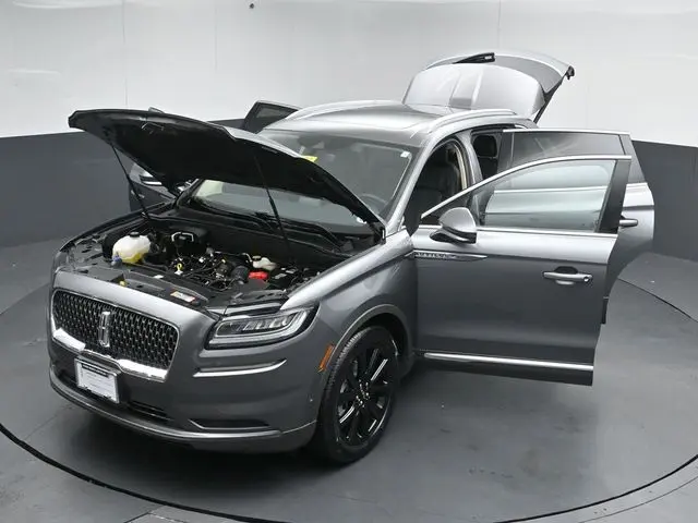 2023 Lincoln Nautilus - $42,625
