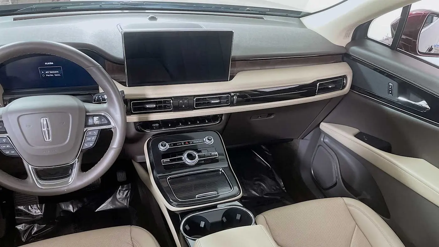 2023 Lincoln Nautilus Reserve