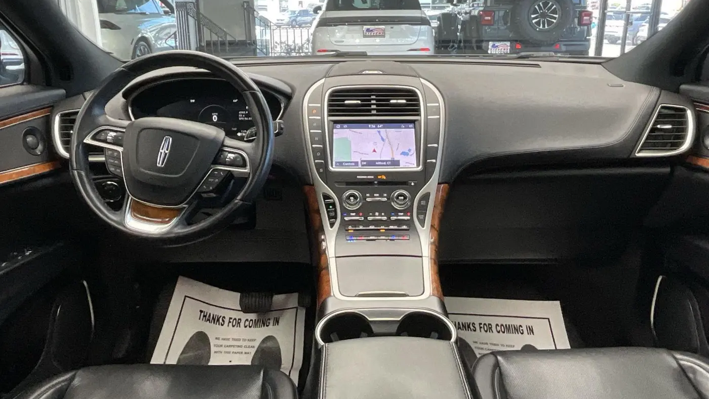 2020 Lincoln Nautilus Reserve