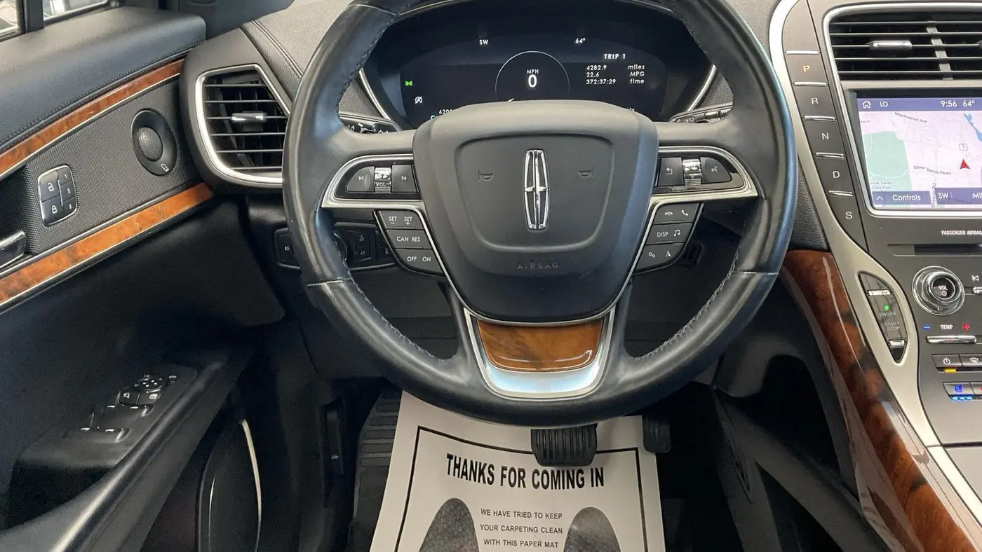 2020 Lincoln Nautilus Reserve