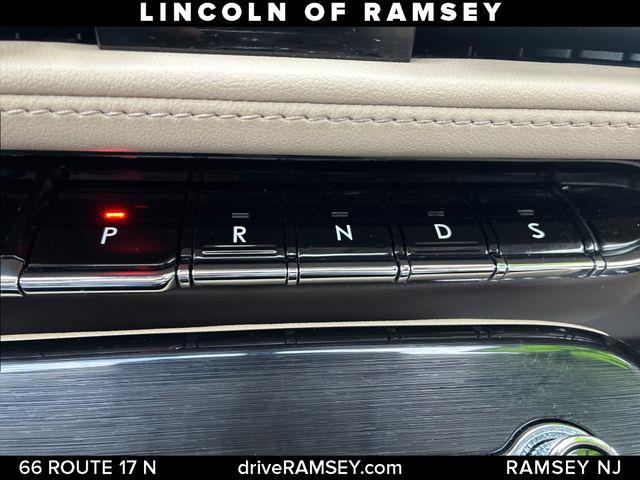 2022 Lincoln Nautilus - $24,950