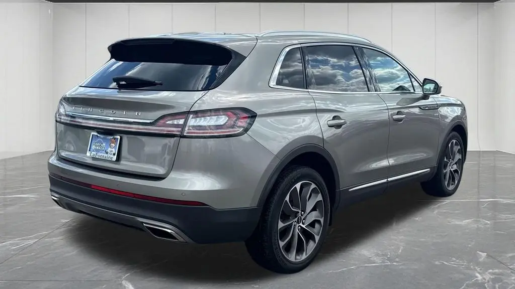 2023 Lincoln Nautilus Reserve