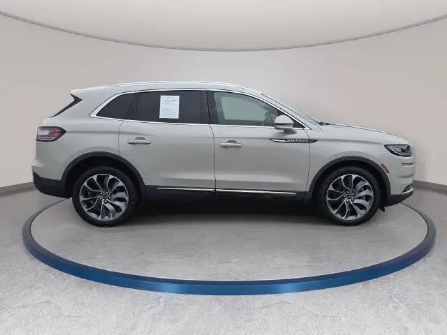 2023 Lincoln Nautilus - $30,438